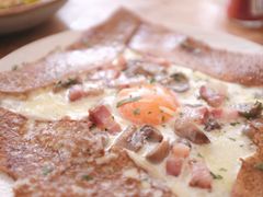 鸡蛋蘑菇熏肉荞麦可丽饼-RAC BAR(安福路店)