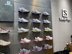 -SALOMON萨洛蒙(北京王府中环店)