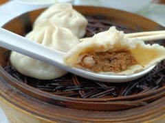 -老西白点心店
