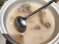 -凤凰园烤鸭店·唐山菜·传承花椒肉(老唐丰路店)