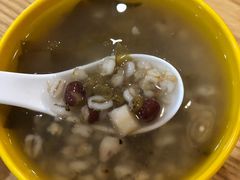 -蚝抵食·湛江生蚝(湾北路店)