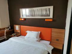 -7天优品(济南动物园960医院店)