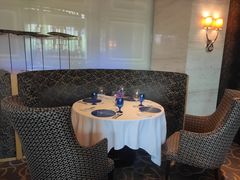 -AZUR聚(香格里拉饭店)