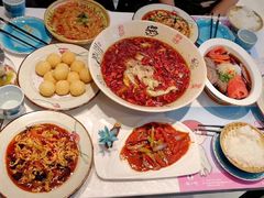 -辣小妮de川菜馆(红旗Mall店)