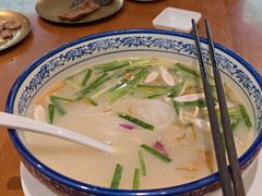 -香麒园·过桥米线·南湖雅宴