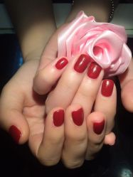 -EMILY艾枚莉美甲美睫·美颜·现磨咖啡