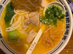 -鑫花溪牛肉米粉(文星广场店)