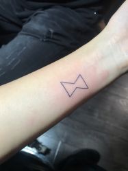 -刺客纹画纹身·洗纹身·穿孔饰品