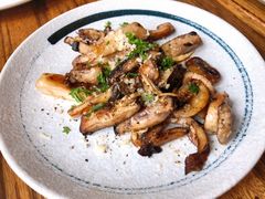 炒蘑菇-SMOKI & CO(五大道店)