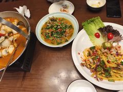 -老滇山寨•云南特色菜•地方菜•民族风情歌舞表演(世纪金源店)