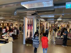 -巴宝莉工厂店/折扣店(工厂店)