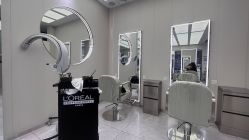 -PE SALON