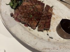 -斯普汇生蚝牛排馆(中骏世界城店)