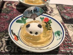 -刘姐啤酒鱼民族演艺餐厅(西街总店)