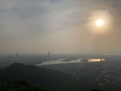 -紫金山山顶公园
