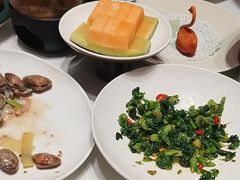 -鸽子侯·家宴·平价海鲜(绿地店)