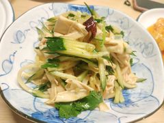 -关东小磨东北菜(上海长风大悦城店)