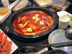 -三个四川人火锅(华联商厦店)