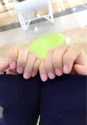 -美斯洛美甲美睫连锁店