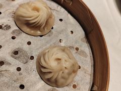 蟹黄汤包-知味观(湖滨店)