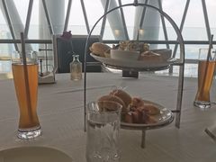 -广州塔卢特斯法国旋转餐厅