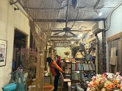 -斯多格书乡(北京大学畅春园店)