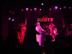-TZ House音乐现场(茅台店)