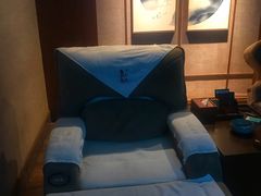 -金色印象·4K影院式足体养生(石碾盘店)