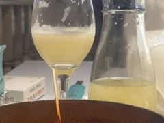 -德天肥牛海鲜火锅(城西银泰店)