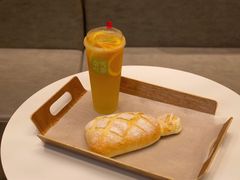 芝士金凤梨-奈雪的茶(东莞汇一城店)