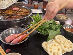 -邓莽子老火锅(中兴路总店)