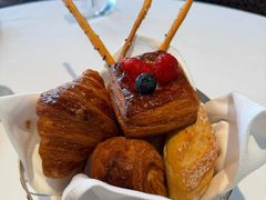 -AZUR聚(香格里拉饭店)