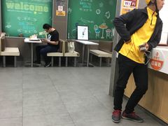-华莱士·全鸡汉堡(柳州店)