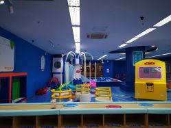 -孩子王童乐园(马群店)