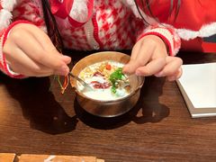 -银米·云南传统过桥米线(双廊黑金冠店)