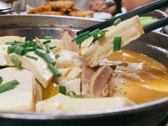老豆腐煲-芦茨金富饭庄·25年老字号·专做稻草鸡