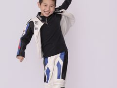 -东方童话儿童摄影(万州店)
