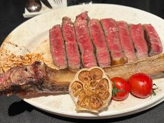 -MONICH牛排融合餐厅(和义大道购物中心店)