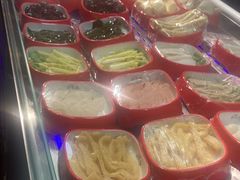 -醉董牛川派鲜肉自选火锅(烟台店)