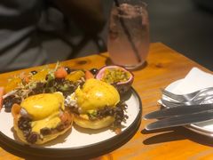 烟熏三文鱼班尼迪蛋-BE BRIGHT KITCHEN(正佳广场店)