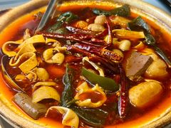 肥肠鸡爪砂锅-马头巷·食景园(苏州总店)