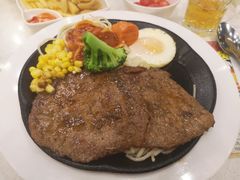 -汤姆家的牛排意面披萨(融创茂店)