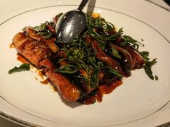 钱塘江鳗鱼烧澳洲牛肉-湖滨28中餐厅·西湖宴·杭州君悦酒店