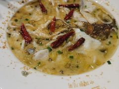 -渔语鱼酸菜鱼新川菜(来福士店)