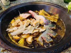 -忆乡情铁锅炖鱼饭店(延庆店)