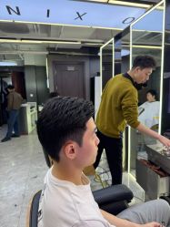 -藤野造型烫发染发