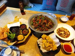地锅老公鸡-大张烙馍村(绿地店)