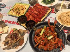 -肥肥虾庄·金牌油焖大虾(杨园滨江时代walk店)