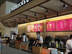 -星巴克臻选(外滩中心店)