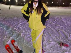 -采薇庄园四季滑雪场